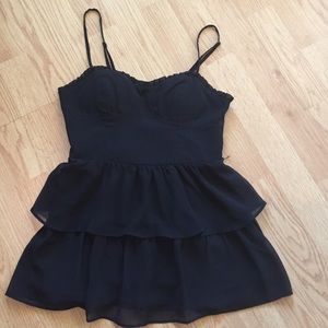 Very cute black top.