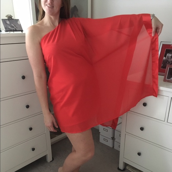 PERFECT FOR YOUR HOLIDAY EVENTS!