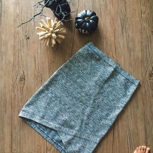 NWOT // Bebe bodycon metallic skirt / Small