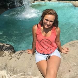 Meet your Posher, Jasmine