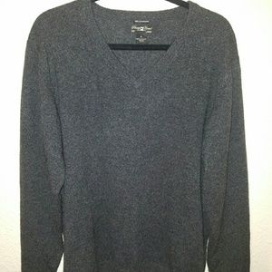 Two 100% Cashmere Pronto Uomo V-neck sweaters