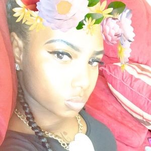 Meet your Posher, Shanita