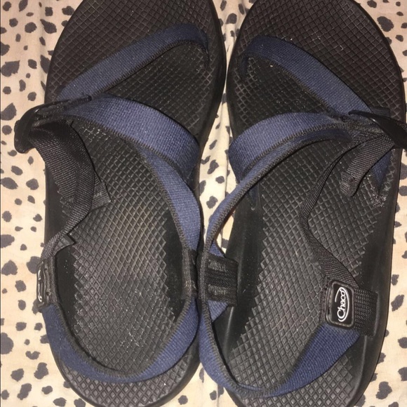 Men's size 11 Chacos barely worn