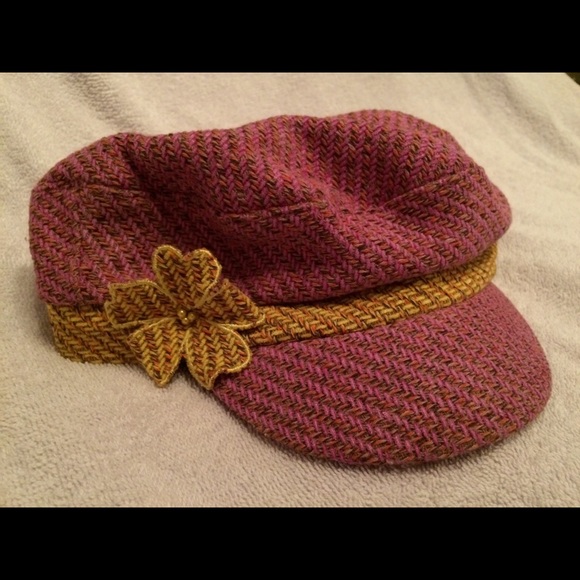 ESPIRT Accessories pink tweed hat