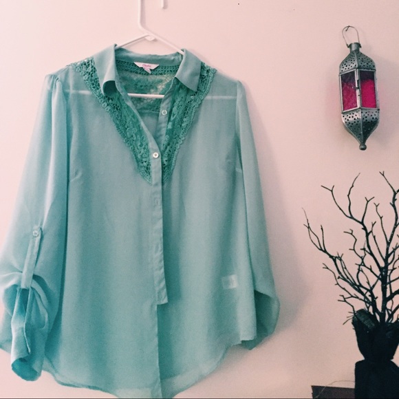 Mint Long-Sleeve Blouse