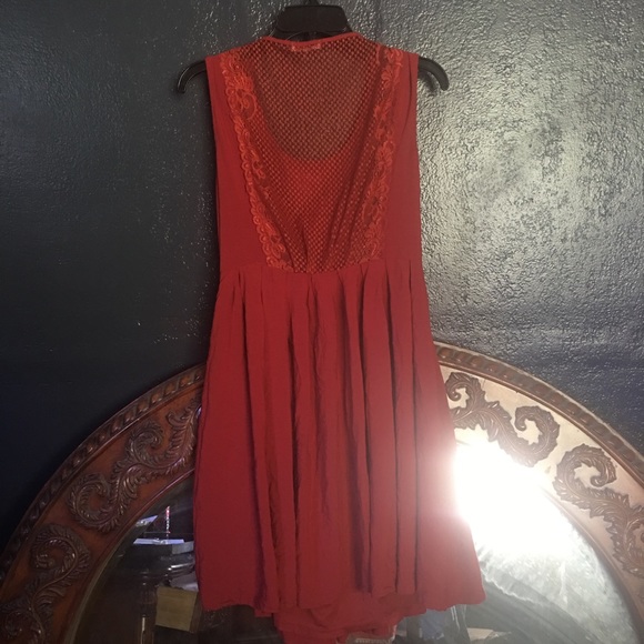 FRE PEOPLE (freebird)NWOT boho lace flouncy dress