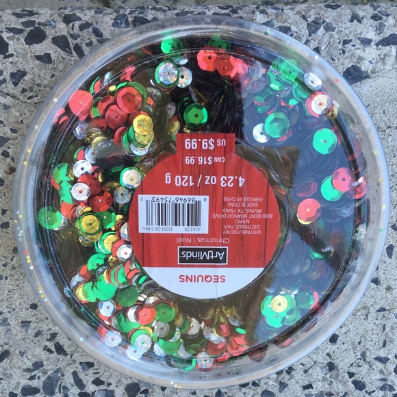 Sequins - Picture 1 of 1
