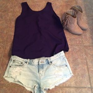 Purple tank with yellow bow