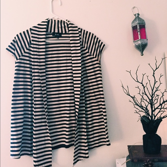 B&W Striped Short-Sleeve Top