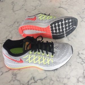 Nike Zoom tennis shoes