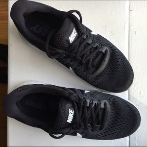 Nike Lunarglide 8 running shoes, worn once