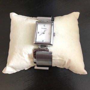 Silver Fossil watch! Worn only once; Needs battery