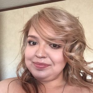 Meet your Posher, Beatriz