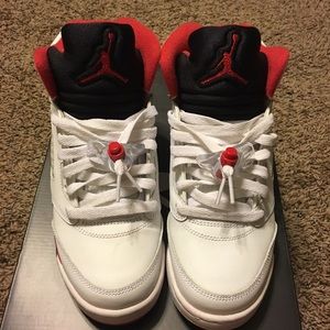 J's NIB Size 6Y