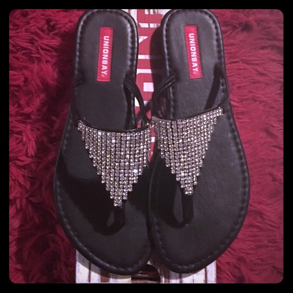 Brand-new sandals 💎 only $20
