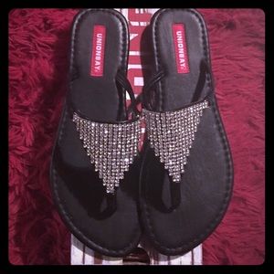 Brand-new sandals 💎 only $20