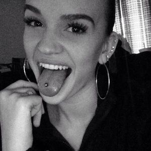 Meet your Posher, Gab