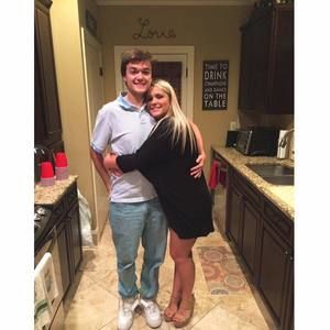 Meet your Posher, Caroline