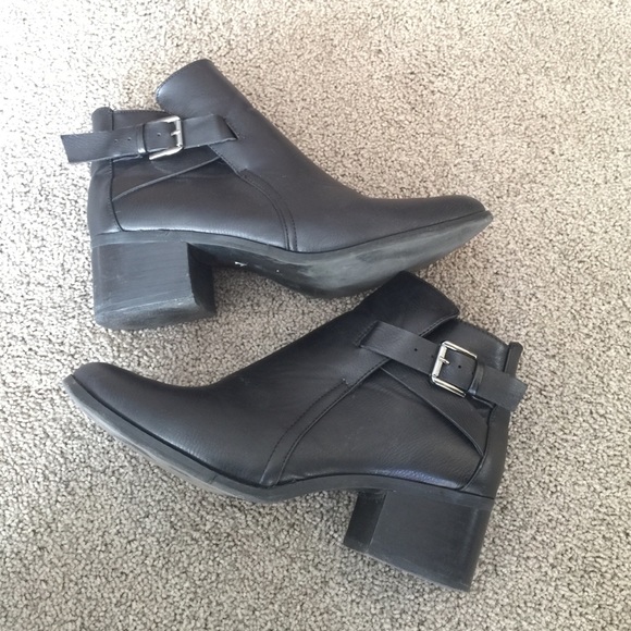 Black ankle booties