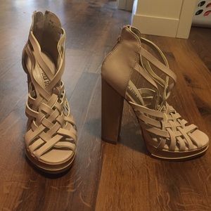 Tan ShoeDazzle Heal