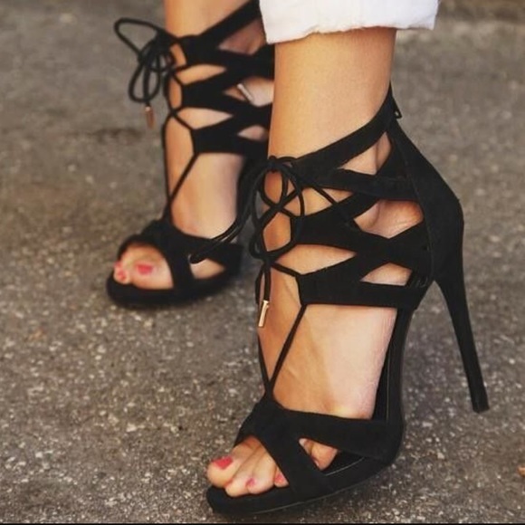 Pre-owned Steve Madden Maiden Suede Sandal
