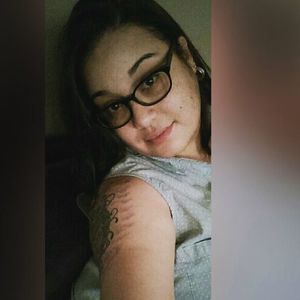 Meet your Posher, Esther