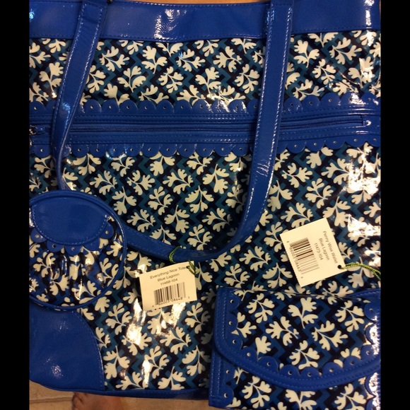 Vera Bradley BLUE LAGOON Frill Set