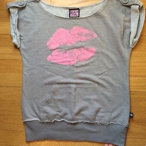 Pink smooch shirt 👄