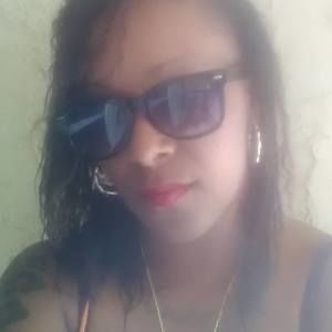 Meet your Posher, Lacresha