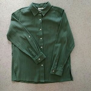 Appleseed's Blouse matches with striped pants