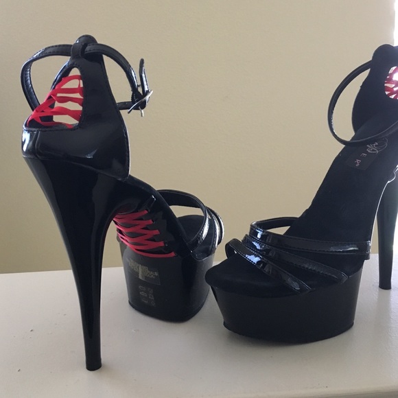 Pleaser Shoes - Sexy heels!!! Look brand new!