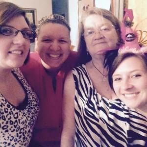 Meet your Posher, Sandra