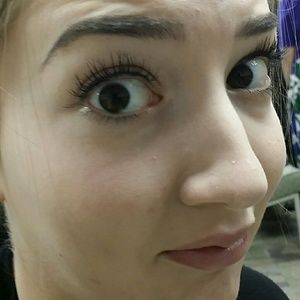 Meet your Posher, Brittnee