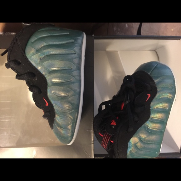 Infant foamposite sneakers