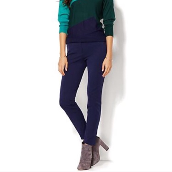 New York & Co. cropped business casual pants.