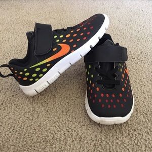 Kids Nike Free Sneakers