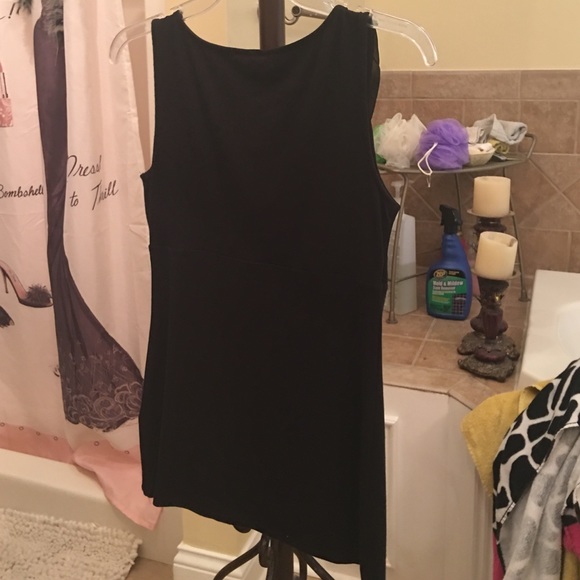 Dressy sleeveless top - Picture 3 of 4