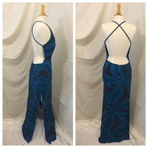 🇸 🇦 🇱 🇪 🎈Cache Beaded Evening Gown