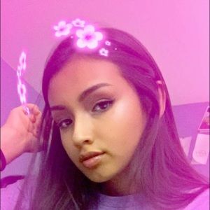 Meet your Posher, Evalina