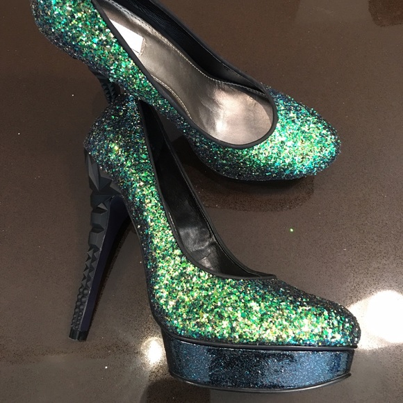 Rachel Roy - Picture 2 of 3