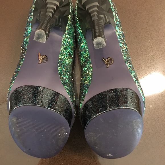 Rachel Roy - Picture 3 of 3