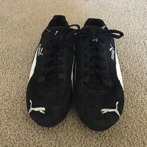 Puma Sneakers