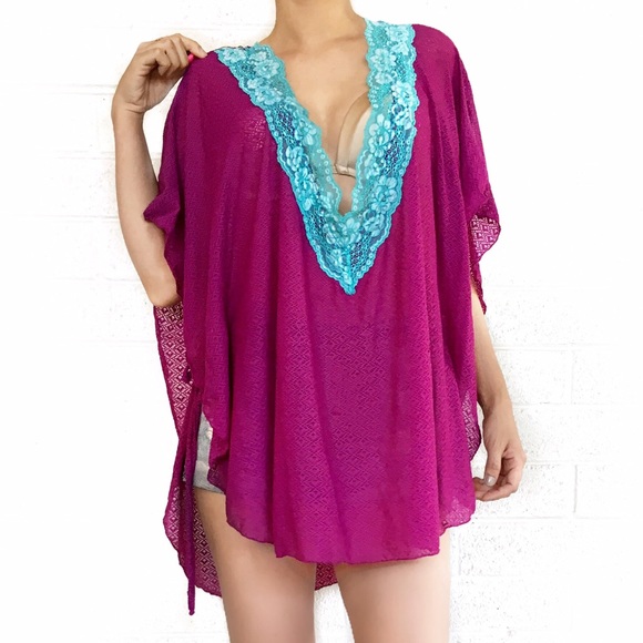 Beach Bunny Other - Beach bunny lace cover up