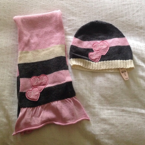 VS Hood and Scarf