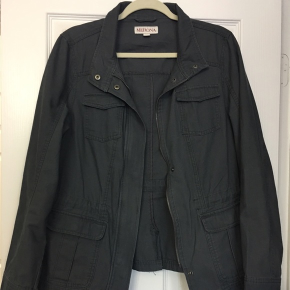 😍Large gray jacket😍