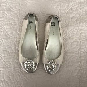 Anne Klein Cream & Silver flats