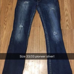 Silver pioneer. Worn very little! Size 33/33