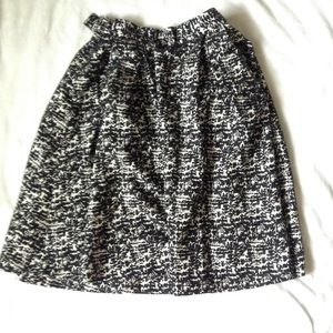 H&M Black and White Abstract Pattern Circle Skirt