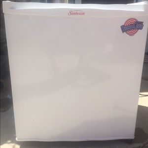 White mini fridge