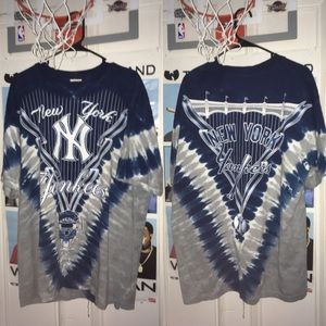 NY Yankees Vintage Tie-Dye shirt